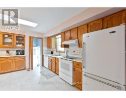 20 FARMINGTON DRIVE - 11