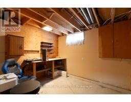 20 FARMINGTON DRIVE - 22
