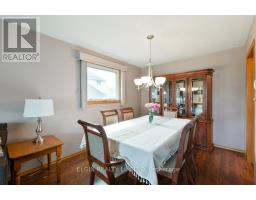 20 FARMINGTON DRIVE - 6