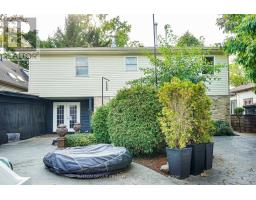 694 COLBORNE STREET - 32