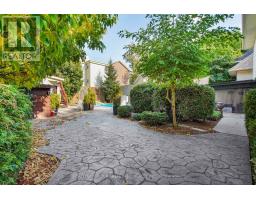 694 COLBORNE STREET - 38