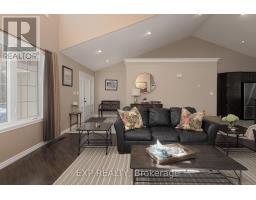 38 FULTON STREET - 18