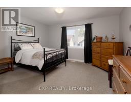 38 FULTON STREET - 24