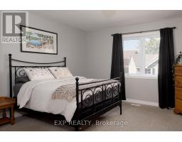 38 FULTON STREET - 25