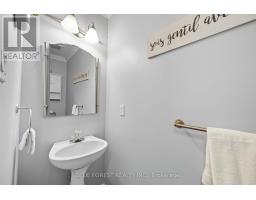 5 - 1920 MARCONI BOULEVARD - 15