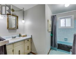 3830 WHITE PINE ROAD - 23