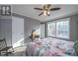 A22 - 4838 SWITZER DRIVE - 28