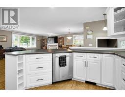 737 WHETTER AVENUE - 16