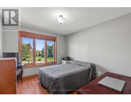 72471 LONDON ROAD - 19