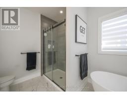 77 - 383 DAVENTRY WAY - 23