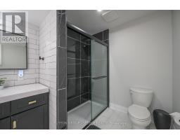77 - 383 DAVENTRY WAY - 35
