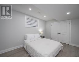 77 - 383 DAVENTRY WAY - 37