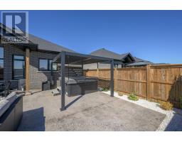 77 - 383 DAVENTRY WAY - 49