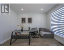 77 - 383 DAVENTRY WAY - 7