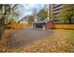246 GREY STREET - 33