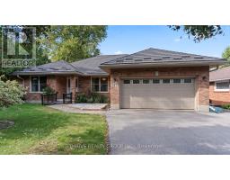 217 MARY AVENUE - 2