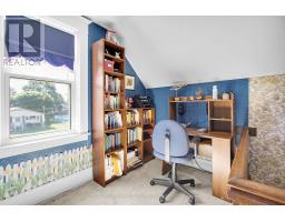 50 HURON STREET W - 25