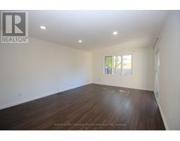 136 LACEY CRESCENT - 23