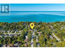 13 DUCHARME CRESCENT - 38
