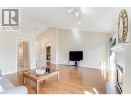 34 - 861 SHELBORNE STREET - 12