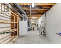 34 - 861 SHELBORNE STREET - 27