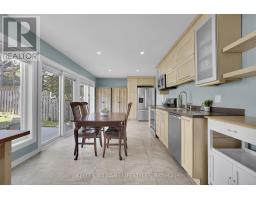 66 LLOYD MANOR CRESCENT - 14