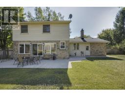 66 LLOYD MANOR CRESCENT - 40