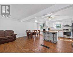 407 ELM STREET - 10