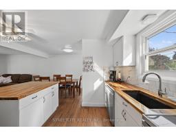 407 ELM STREET - 13