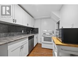 407 ELM STREET - 32