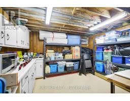 61 LARKSPUR CRESCENT - 23