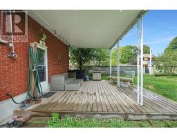 61 LARKSPUR CRESCENT - 27