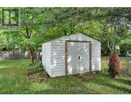 61 LARKSPUR CRESCENT - 29