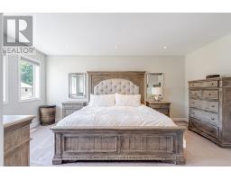 2224 YELLOWBIRCH PLACE - 27