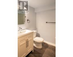 667 DEVONSHIRE AVENUE - 28