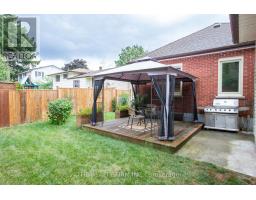 667 DEVONSHIRE AVENUE - 33
