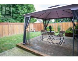 667 DEVONSHIRE AVENUE - 34