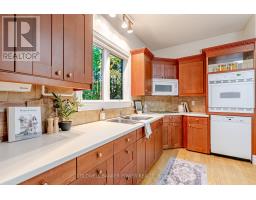 370 HAZEL AVENUE - 8