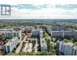 407 - 570 PROUDFOOT LANE - 21