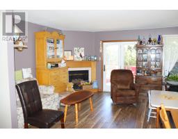 89 MYRTLE STREET N - 6