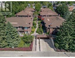 2-152 ALBERT STREET - 43
