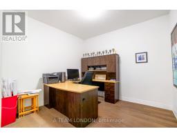 102 - 460 CALLAWAY ROAD - 16