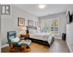 102 - 460 CALLAWAY ROAD - 18