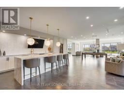 102 - 460 CALLAWAY ROAD - 34