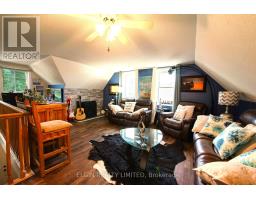 59 WILKINS CRESCENT - 21