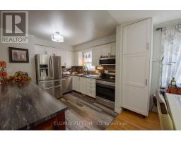 59 WILKINS CRESCENT - 8