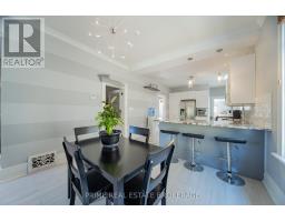 11 BRISCOE STREET E - 15