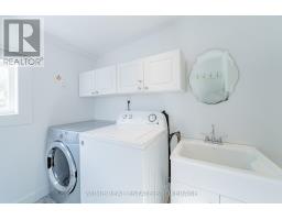 11 BRISCOE STREET E - 28