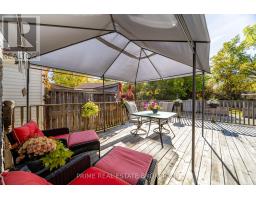 11 BRISCOE STREET E - 38