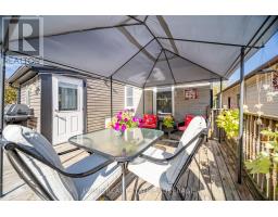 11 BRISCOE STREET E - 39